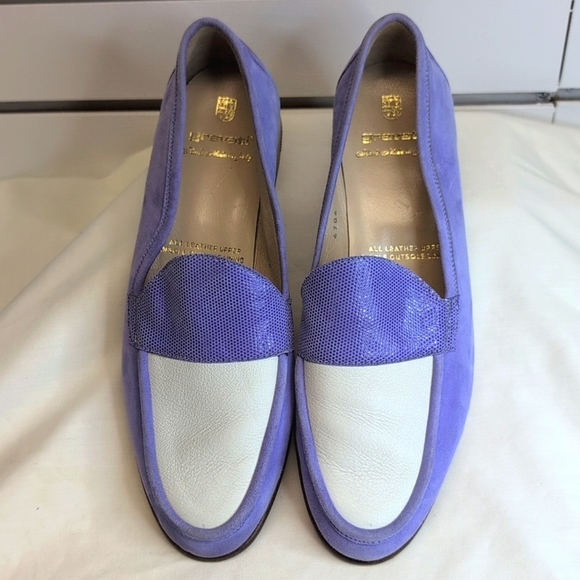 GRAVATI | SUEDE LILAC PURPLE LOAFER SHOES FLATS WHITE LEATHER TRIM 7 1/2 - Picture 1 of 9
